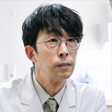 北村有起哉（佐倉医師役）